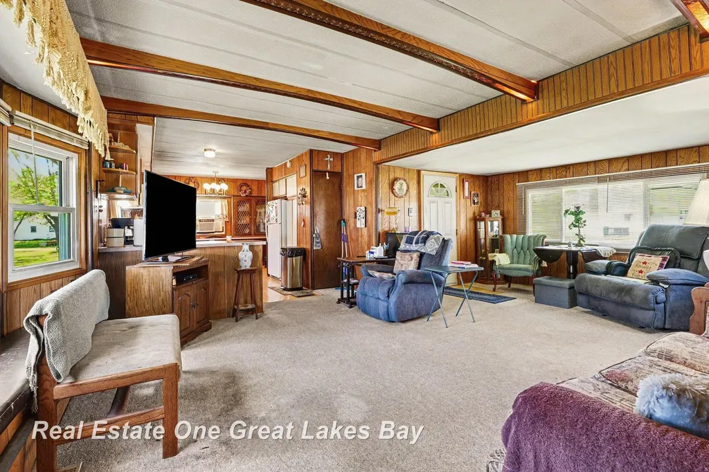 2118 Lakeview Street Standish Township MI 48658