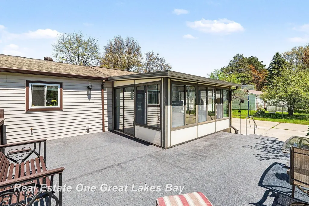 2118 Lakeview Street Standish Township MI 48658