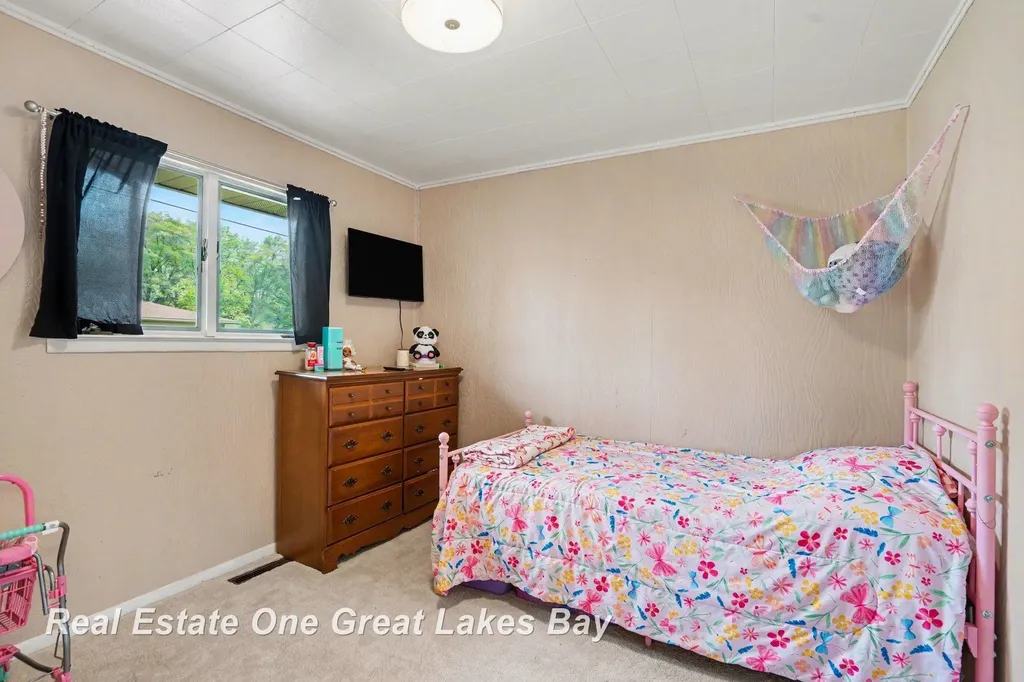 134 Sunview Drive St. Charles Village MI 48655