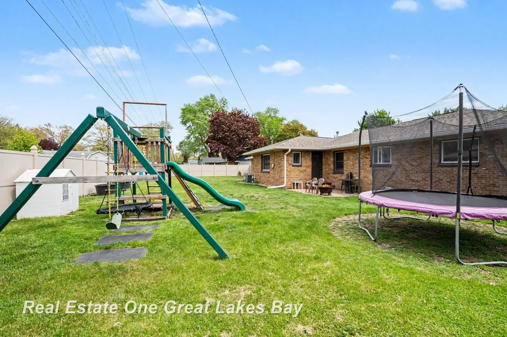134 Sunview Drive St. Charles Village MI 48655