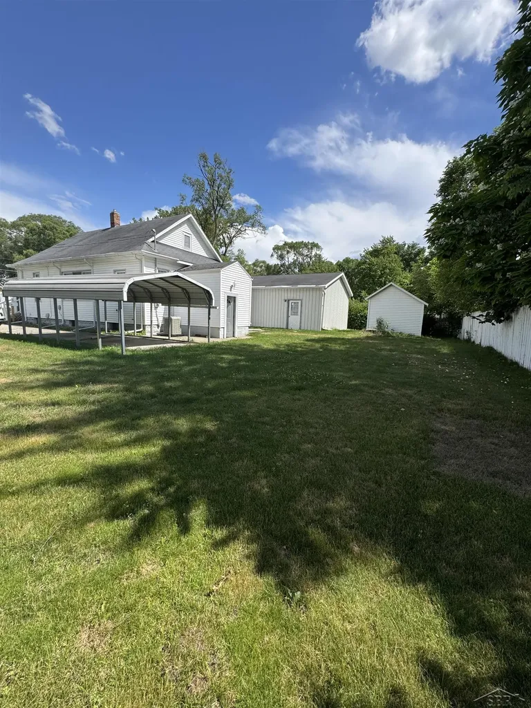 624 Baltic Road St. Charles Village MI 48655
