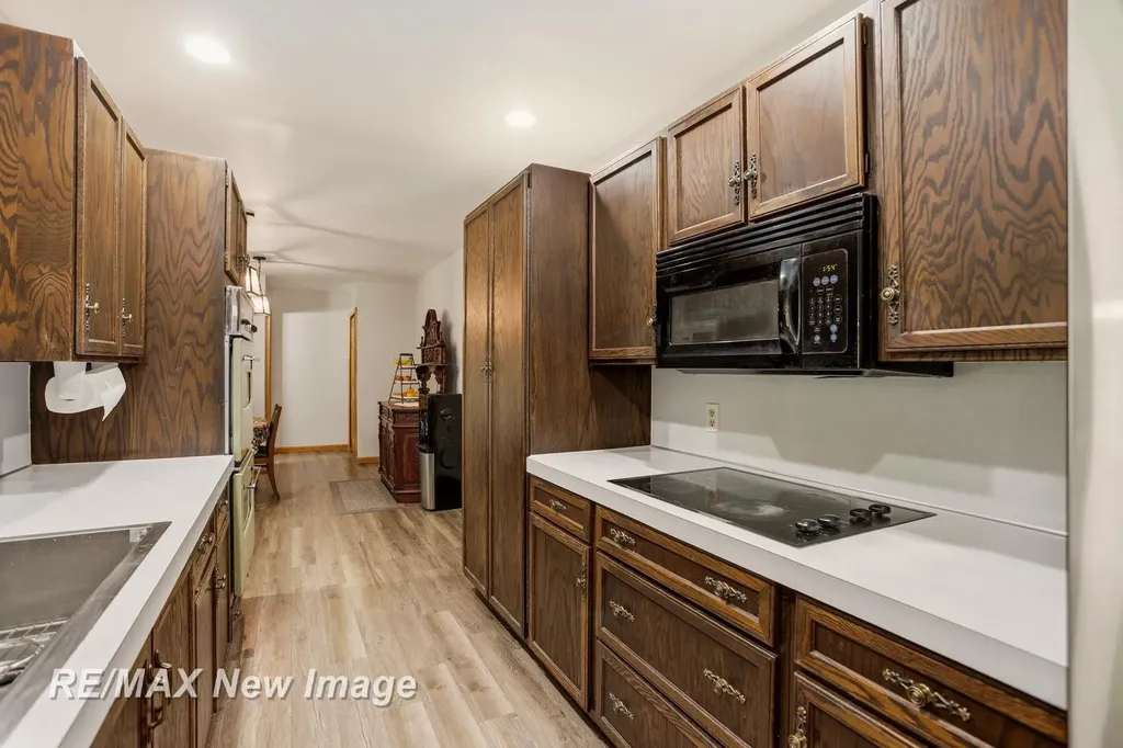 12975 Frost Road Thomas Township MI 48626