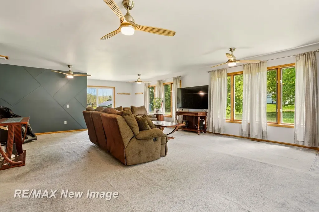 12975 Frost Road Thomas Township MI 48626