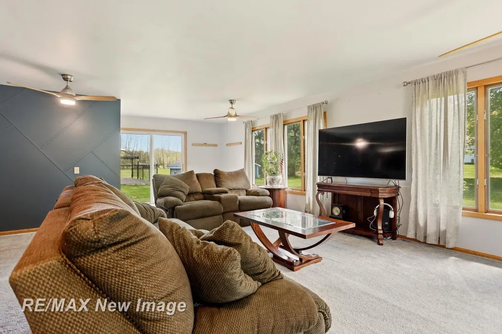 12975 Frost Road Thomas Township MI 48626