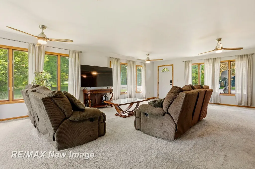 12975 Frost Road Thomas Township MI 48626
