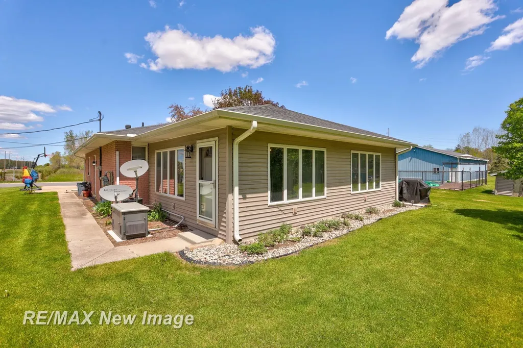 12975 Frost Road Thomas Township MI 48626