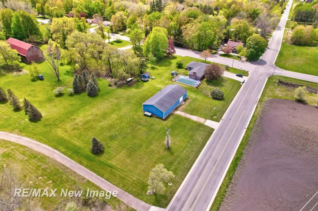 12975 Frost Road Thomas Township MI 48626