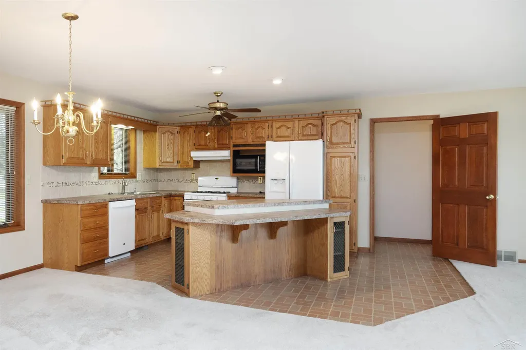 11145 Lake Circle North Street Thomas Township MI 48609