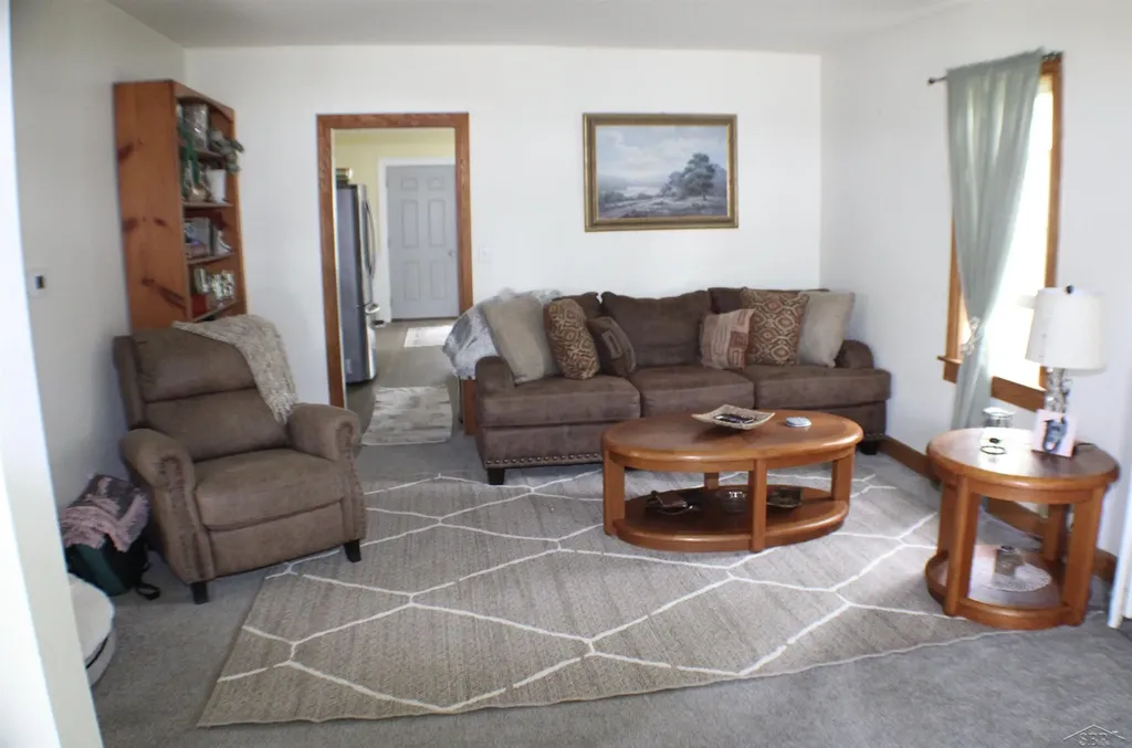 2805 Schemm Street Saginaw City MI 48602
