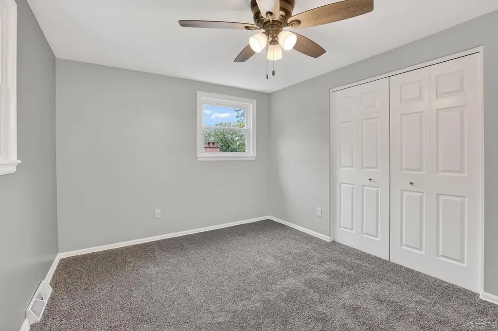 2789 Dunmore Drive Saginaw Charter Township MI 48603