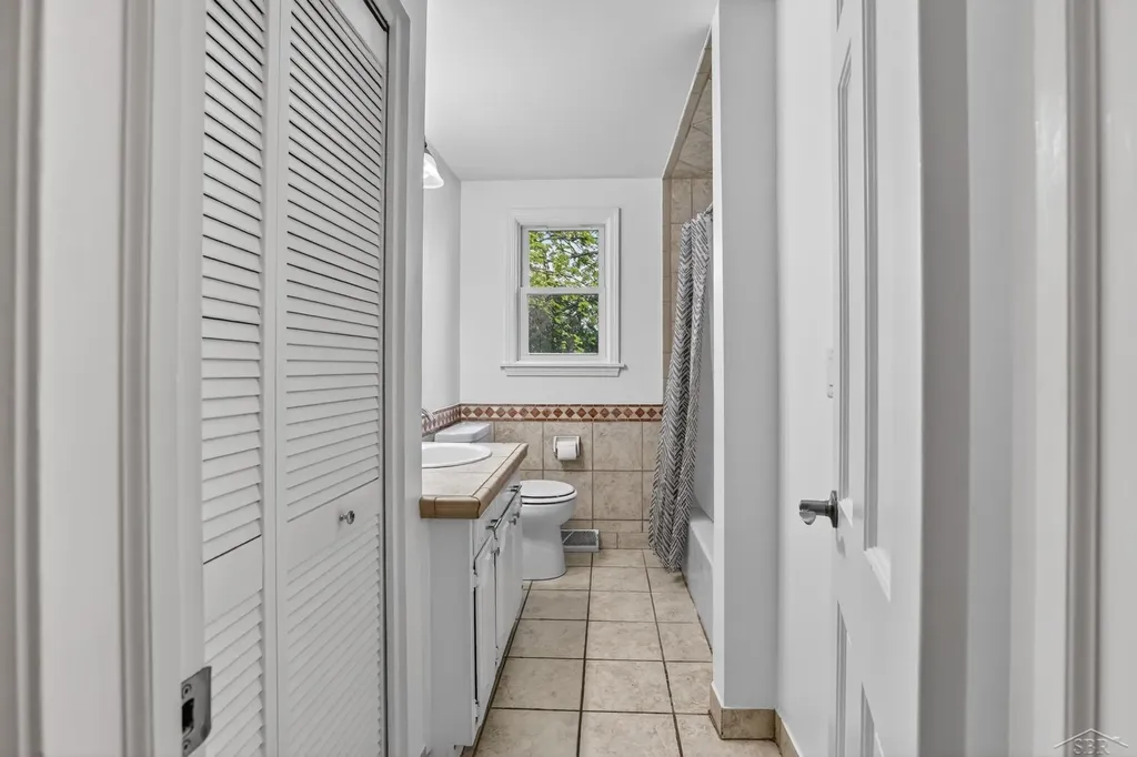 2789 Dunmore Drive Saginaw Charter Township MI 48603