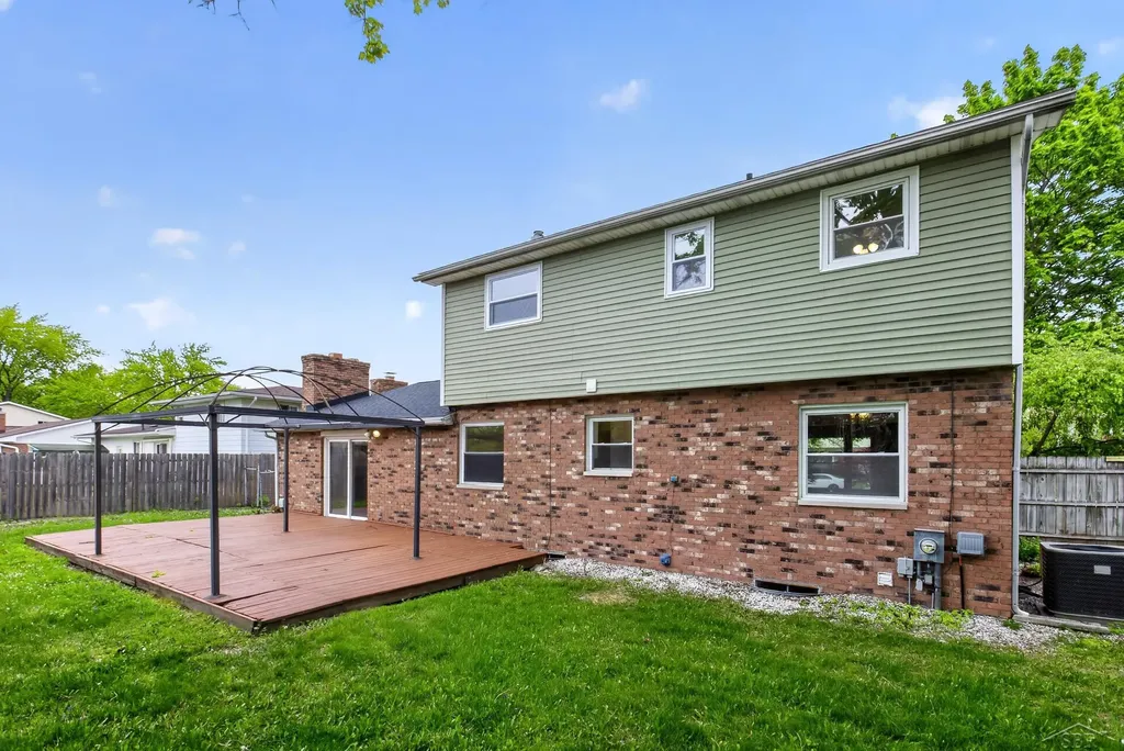 2789 Dunmore Drive Saginaw Charter Township MI 48603