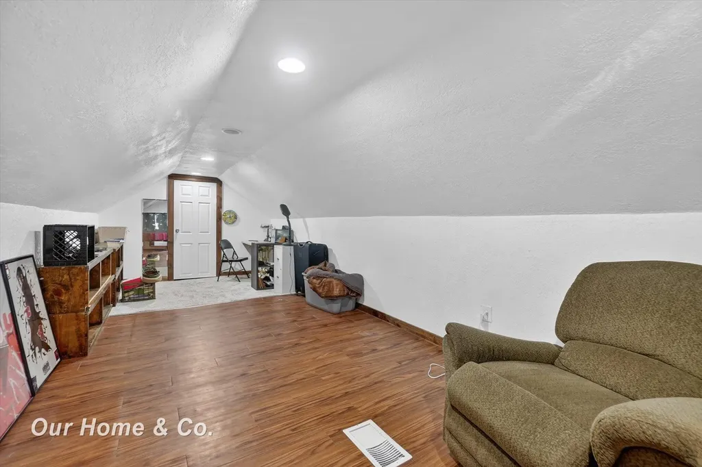 6058 Thomas Street Richfield Township MI 48423