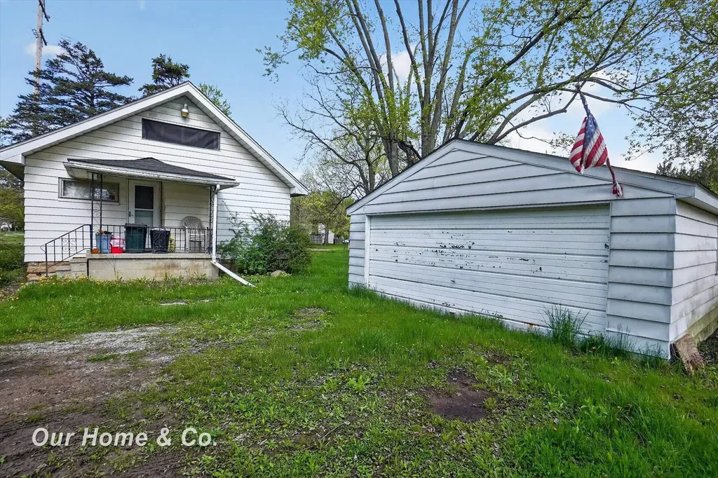 6058 Thomas Street Richfield Township MI 48423