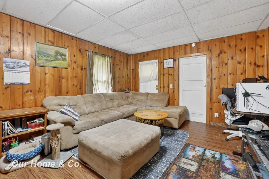 6058 Thomas Street Richfield Township MI 48423