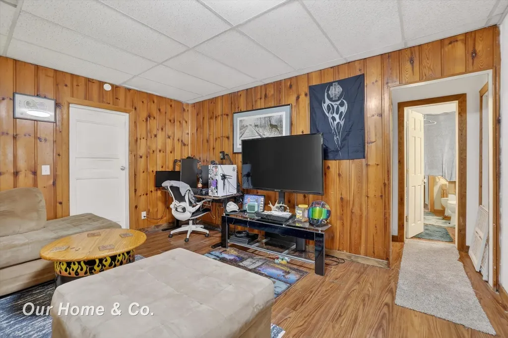 6058 Thomas Street Richfield Township MI 48423