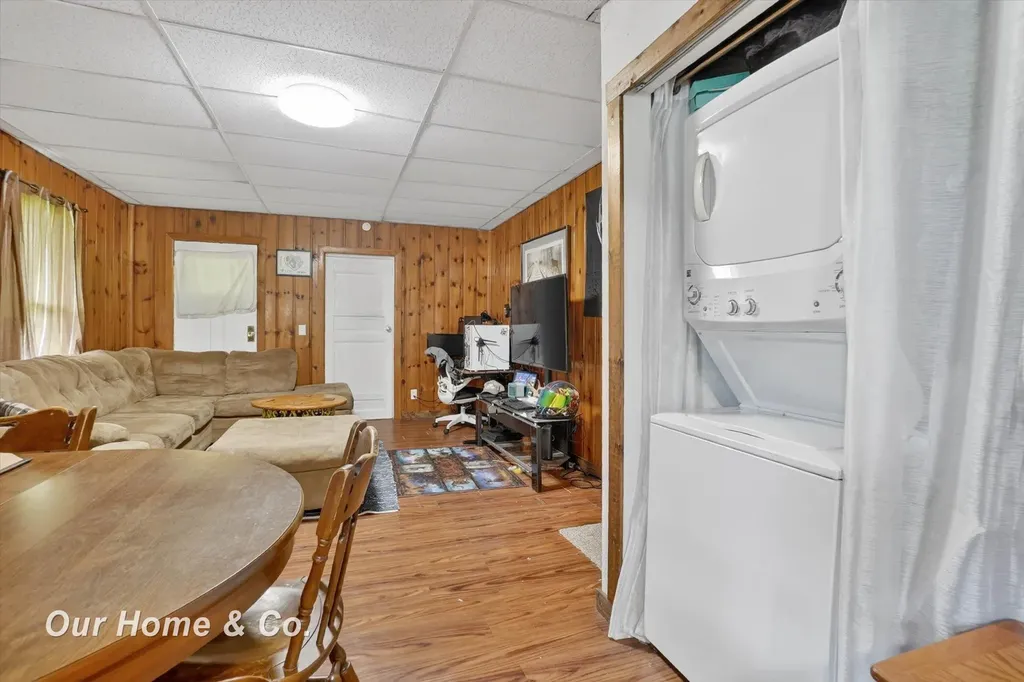 6058 Thomas Street Richfield Township MI 48423