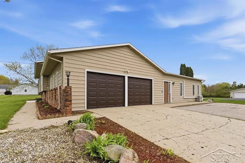 4469 E Millbrook Road Union Charter Township MI 48858