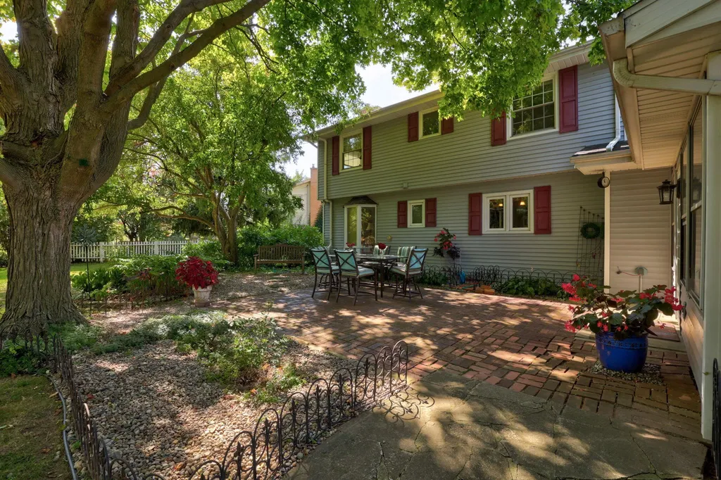 5 Mary Lane Court Frankenmuth City MI 48734