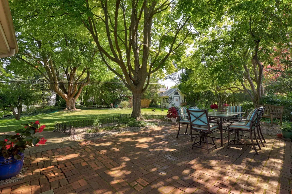 5 Mary Lane Court Frankenmuth City MI 48734