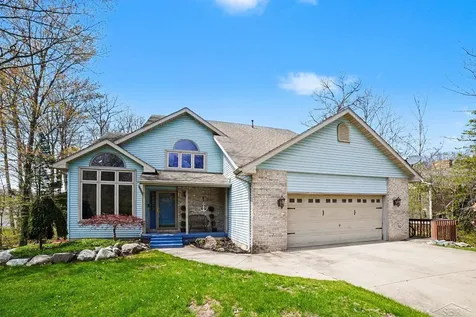 5089 N Fox Road Edenville Township MI 48657