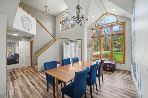 5089 N Fox Road Edenville Township MI 48657