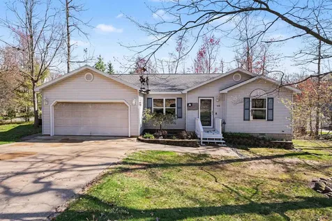 106 Eva Lane Lyon Township MI 48653