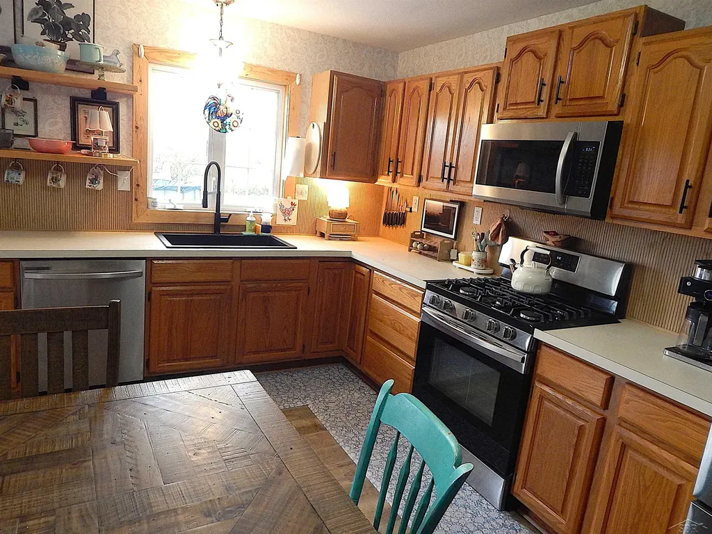 2880 E Fisher Road Bay City City MI 48706