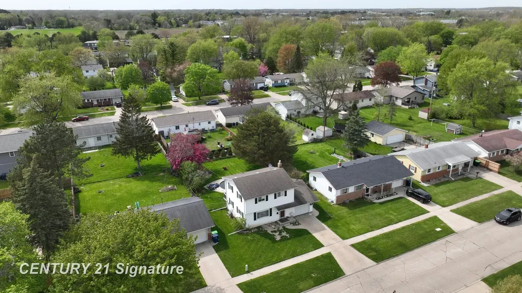 3825 Boeing Drive Carrollton Township MI 48604