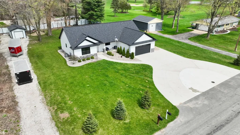 1266 Freeland Road Frankenlust Township MI 48706