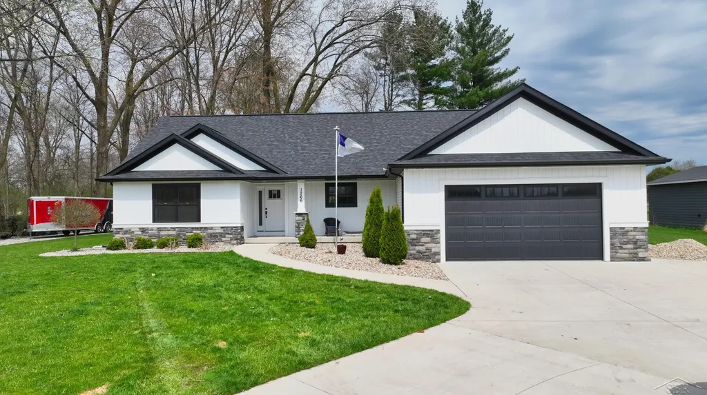 1266 Freeland Road Frankenlust Township MI 48706