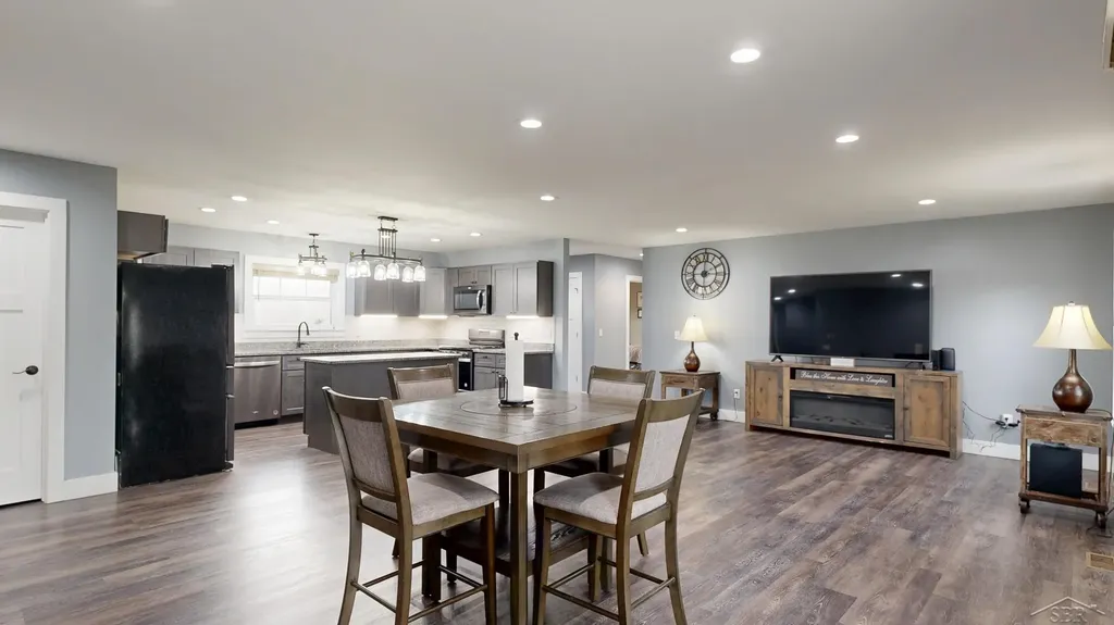 1266 Freeland Road Frankenlust Township MI 48706