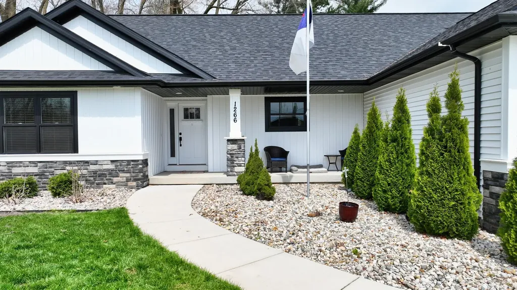 1266 Freeland Road Frankenlust Township MI 48706