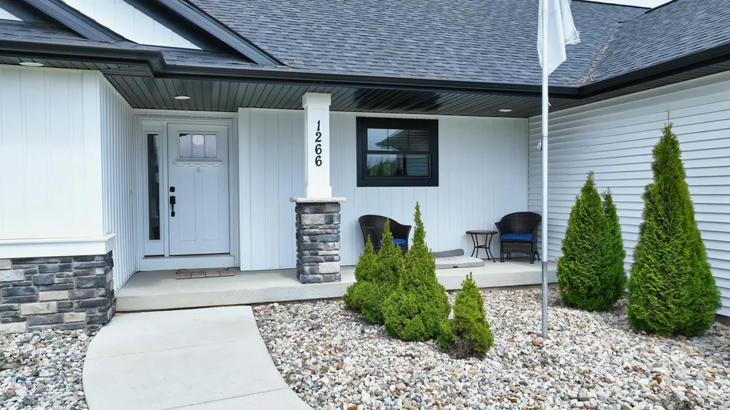 1266 Freeland Road Frankenlust Township MI 48706