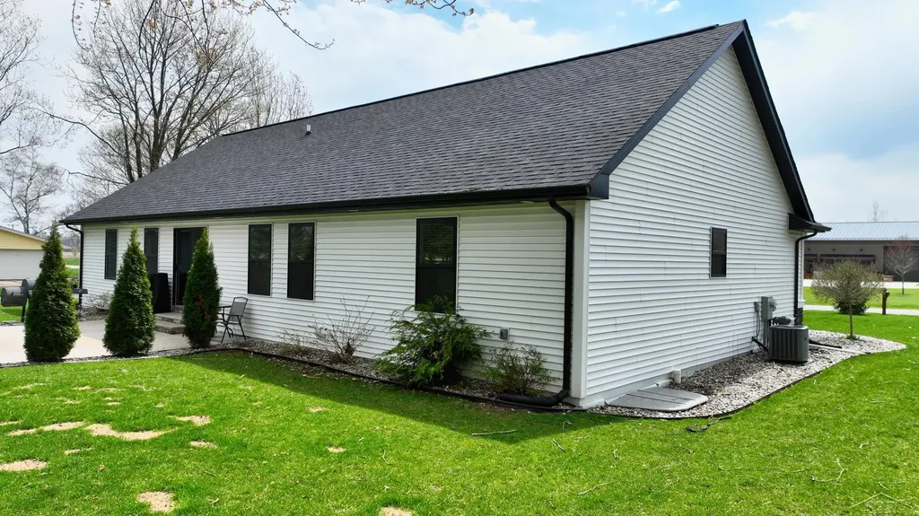 1266 Freeland Road Frankenlust Township MI 48706