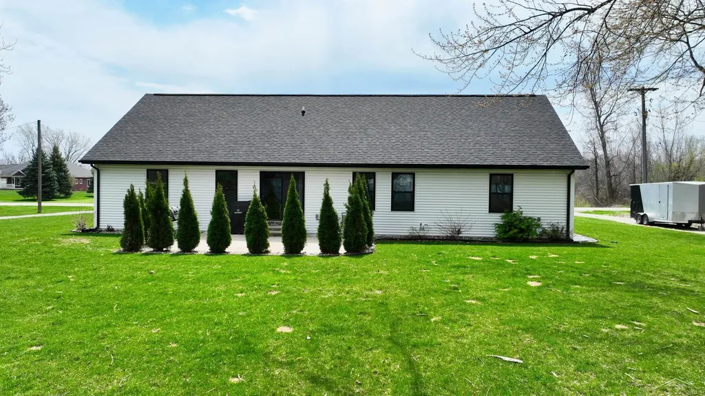 1266 Freeland Road Frankenlust Township MI 48706