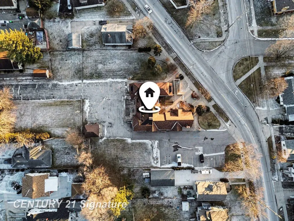 302 Tuscola Road Bay City City MI 48708