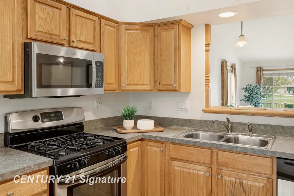 6317 Heather Ridge Drive Frankenlust Township MI 48706