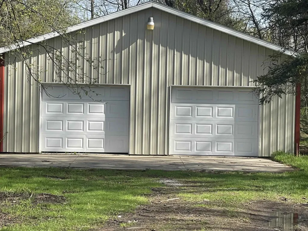 1329 E Isabella Road Homer Township MI 48640