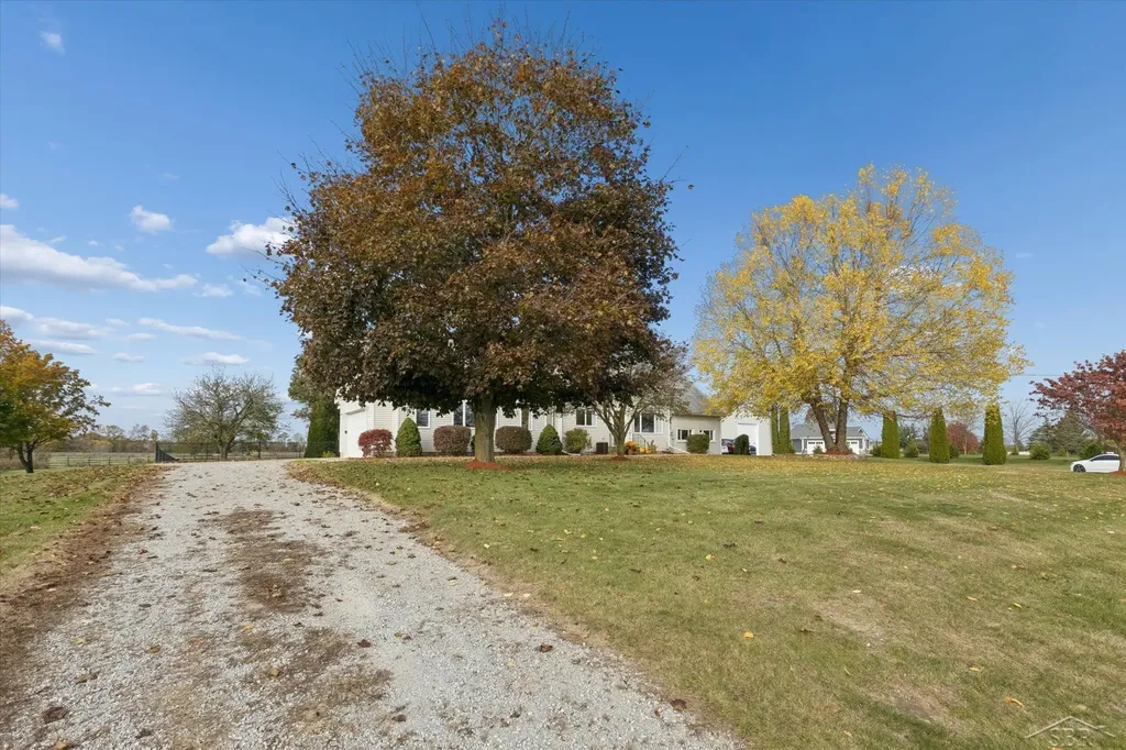7165 Hospital Road Tittabawassee Township MI 48623