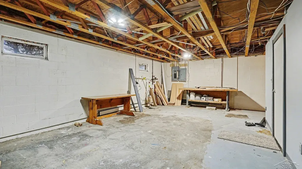 3323 Lakeside Drive Jerome Township MI 48657