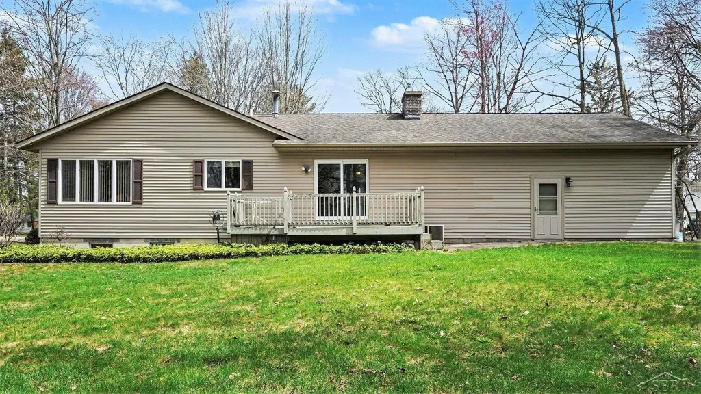 3323 Lakeside Drive Jerome Township MI 48657
