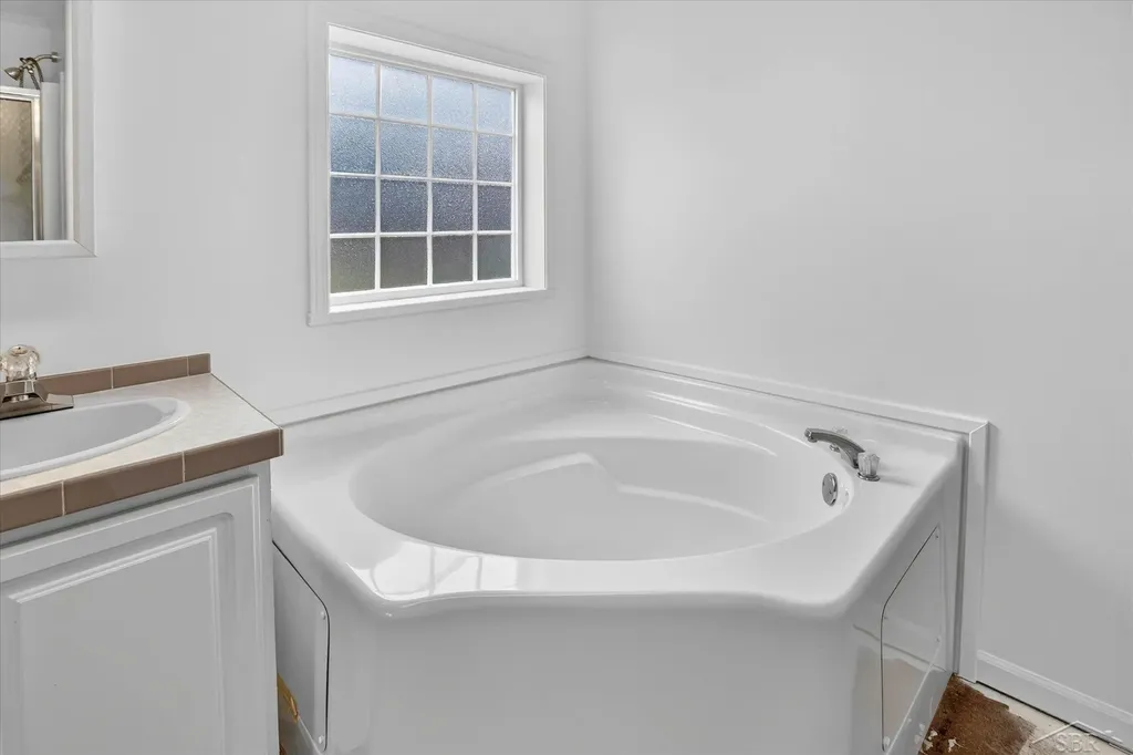 11087 Pierce Road Tittabawassee Township MI 48623