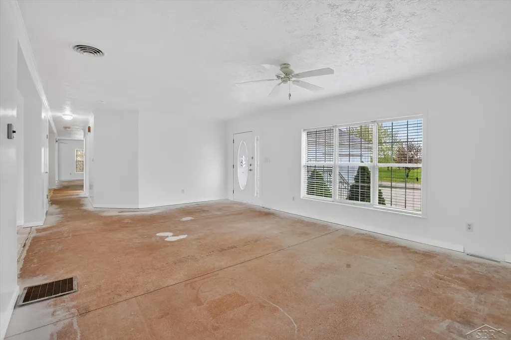 11087 Pierce Road Tittabawassee Township MI 48623