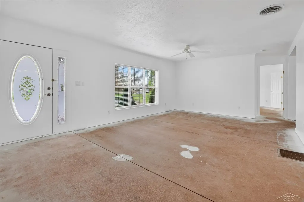 11087 Pierce Road Tittabawassee Township MI 48623