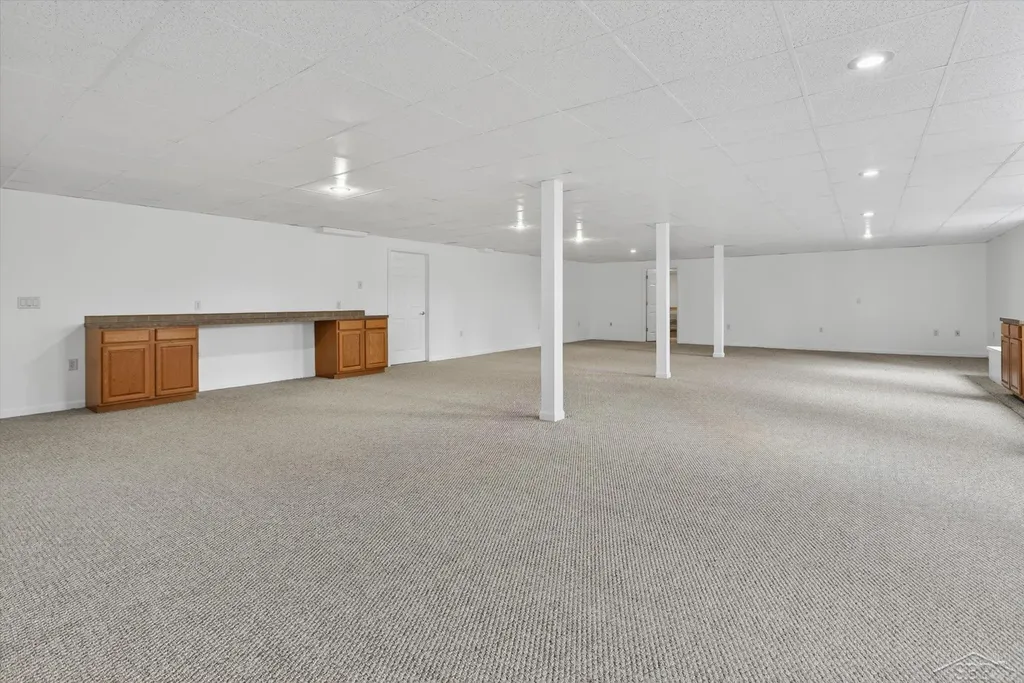 11087 Pierce Road Tittabawassee Township MI 48623