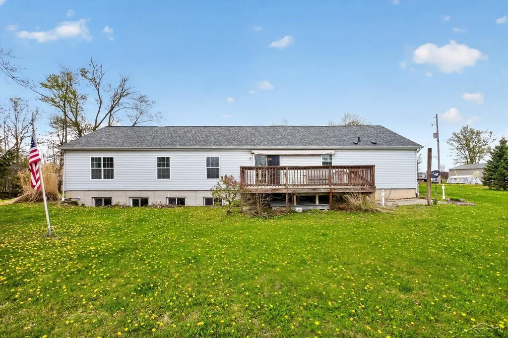 11087 Pierce Road Tittabawassee Township MI 48623