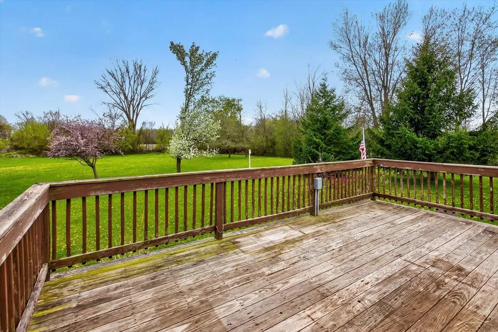 11087 Pierce Road Tittabawassee Township MI 48623