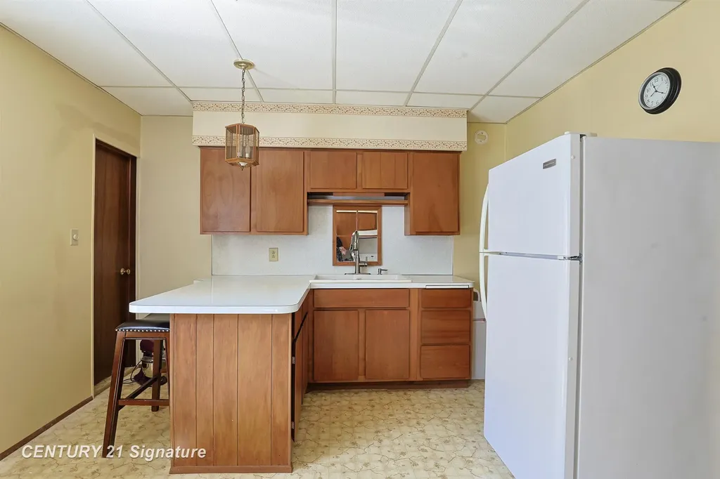 706 S Lincoln Street Bay City City MI 48708