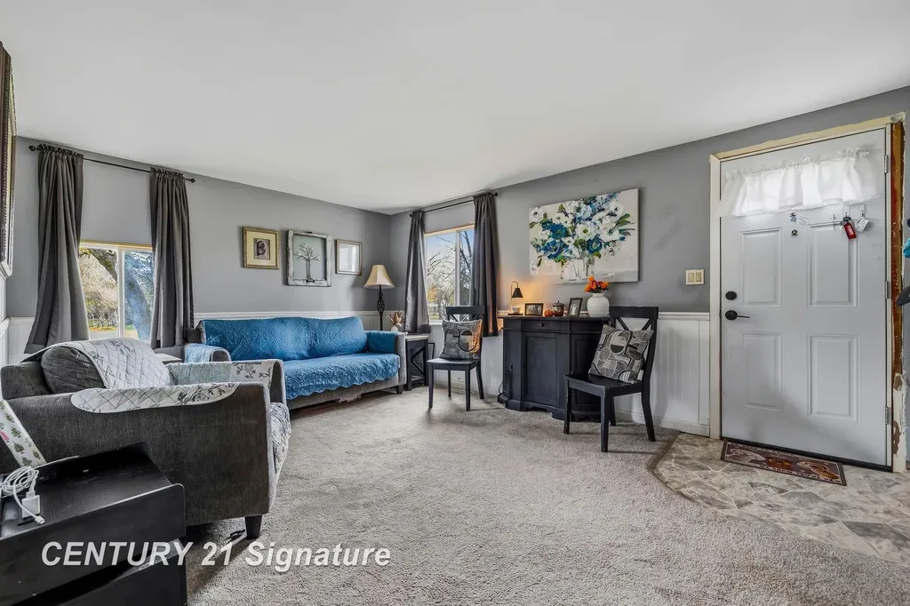 223 Harrison Drive Thomas Township MI 48609